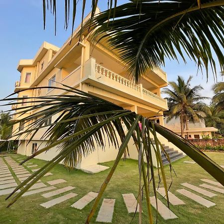Kay'S By The Sea Ajgaon Exterior foto