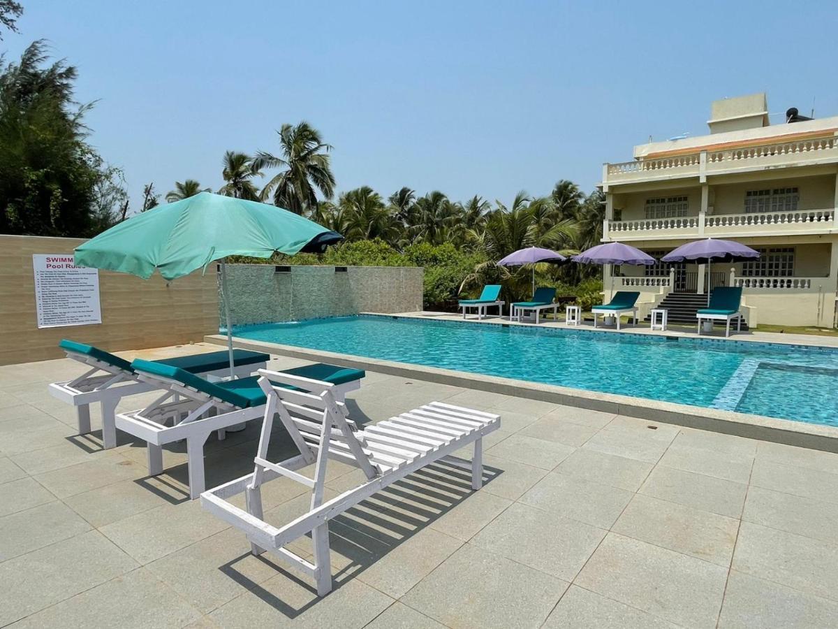 Kay'S By The Sea Ajgaon Exterior foto