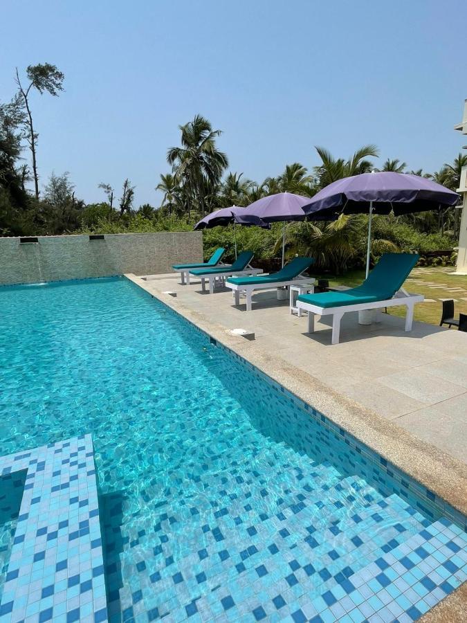 Kay'S By The Sea Ajgaon Exterior foto