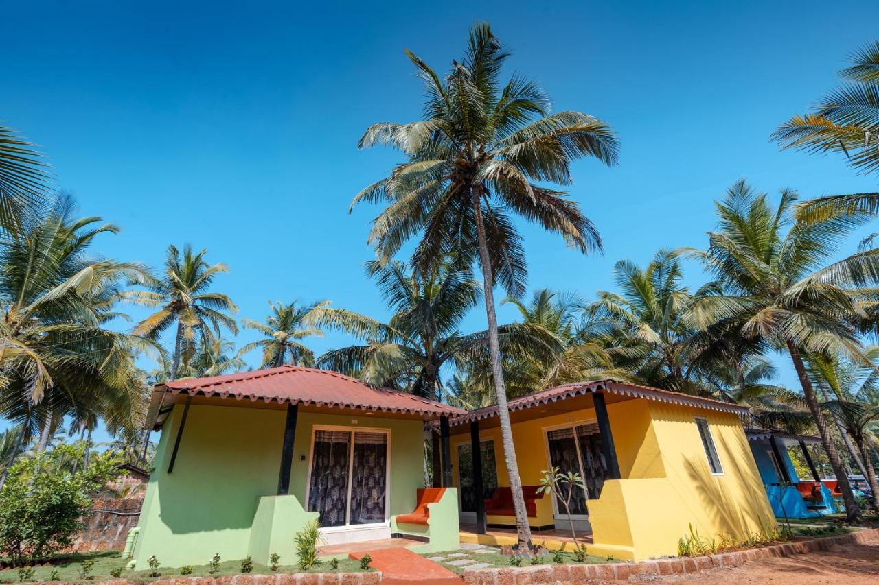Kay'S By The Sea Ajgaon Exterior foto